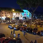 Deluxe Centrale, * Gaète