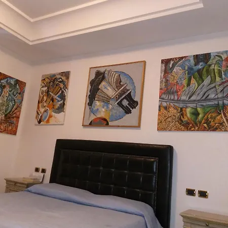 Deluxe Centrale,