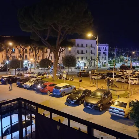 Deluxe Centrale, Gaète